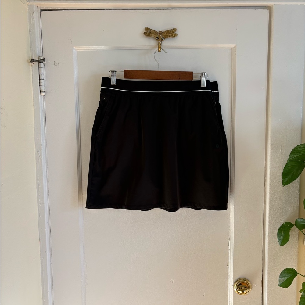 SOYBU Black‎ Athletic Skort Medium